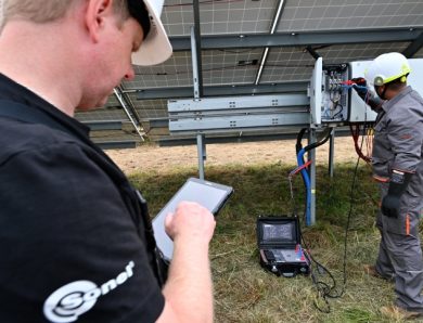Measurements of Short Circuit Loop Impedance in Photovoltaic Farms in IT Networks at Voltages up to 900 V AC