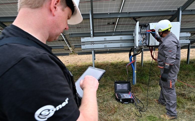 Measurements of Short Circuit Loop Impedance in Photovoltaic Farms in IT Networks at Voltages up to 900 V AC