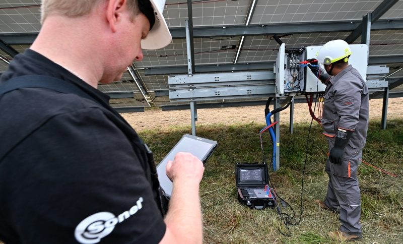 Measurements of Short Circuit Loop Impedance in Photovoltaic Farms in IT Networks at Voltages up to 900 V AC